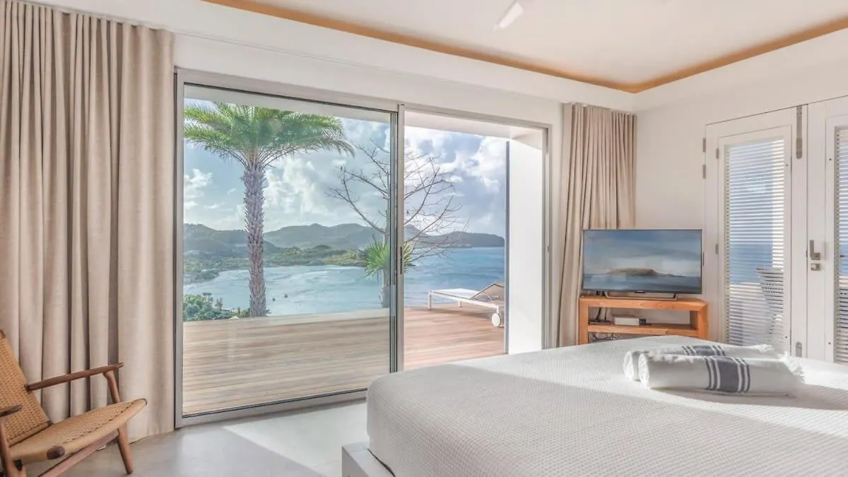 Quartier de Lorient Grand Classic Villa With Stunning Islands Views  Quartier de Lorient