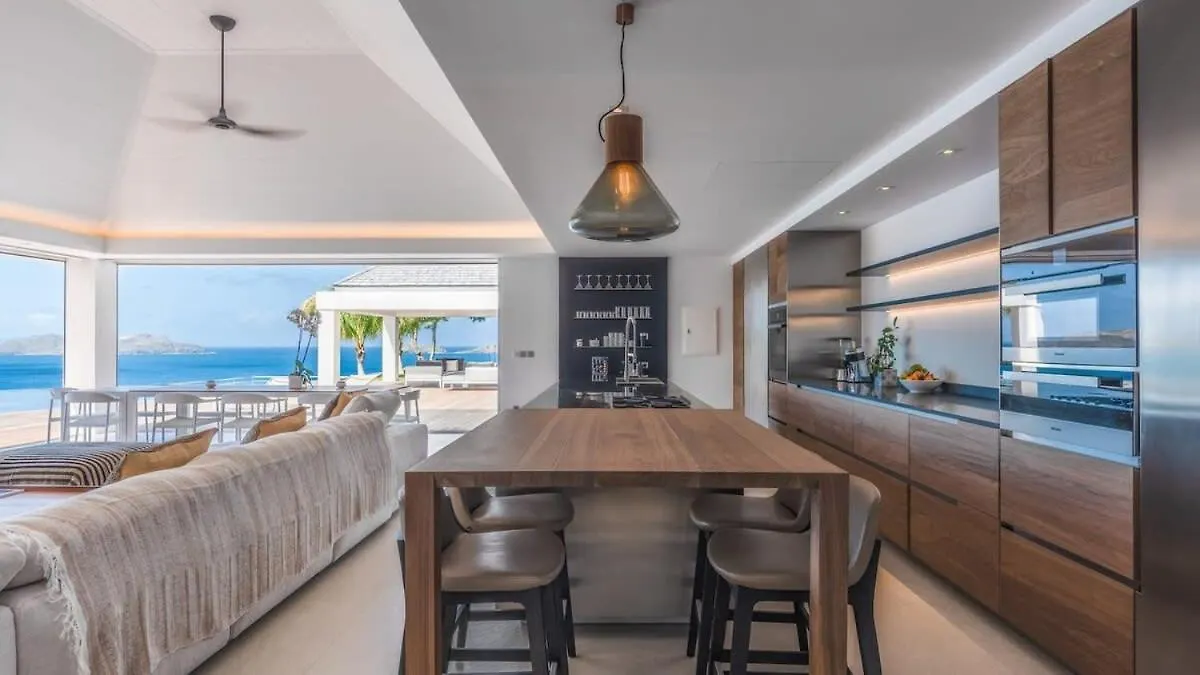 Quartier de Lorient Grand Classic Villa With Stunning Islands Views 0*, Quartier de Lorient